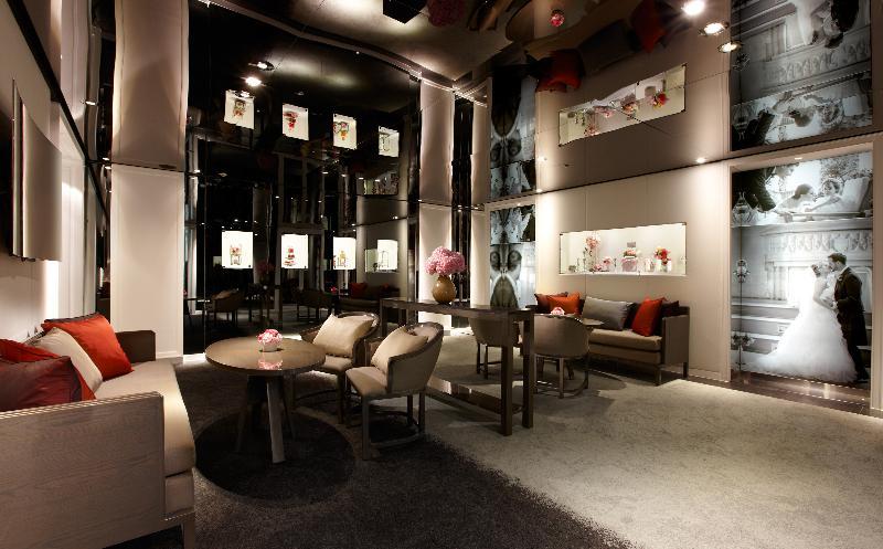 Regent Taipei Hotel Bagian luar foto The interior of the store
